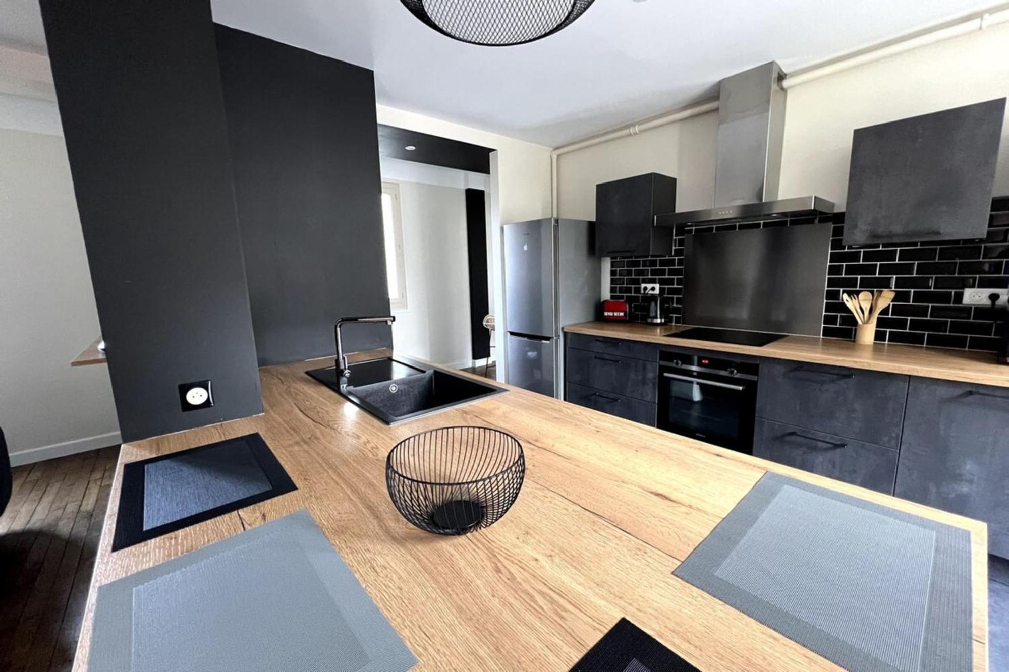 Casa Brune - T3 En Centre Ville - Proche Gare Брив-ла-Гаярд Екстер'єр фото